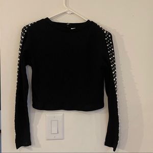 Black long sleeve semi cropped blouse